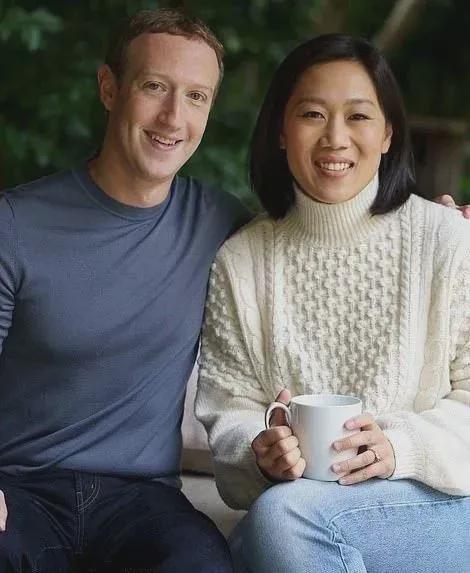 扎克伯格为妻子40岁|凯发国际注册账号庆生一反常态却被夸赞越来越像“人”！